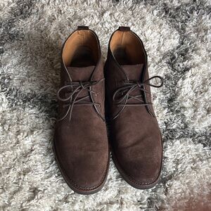 Men's Brown suede Chukka Boots size 11